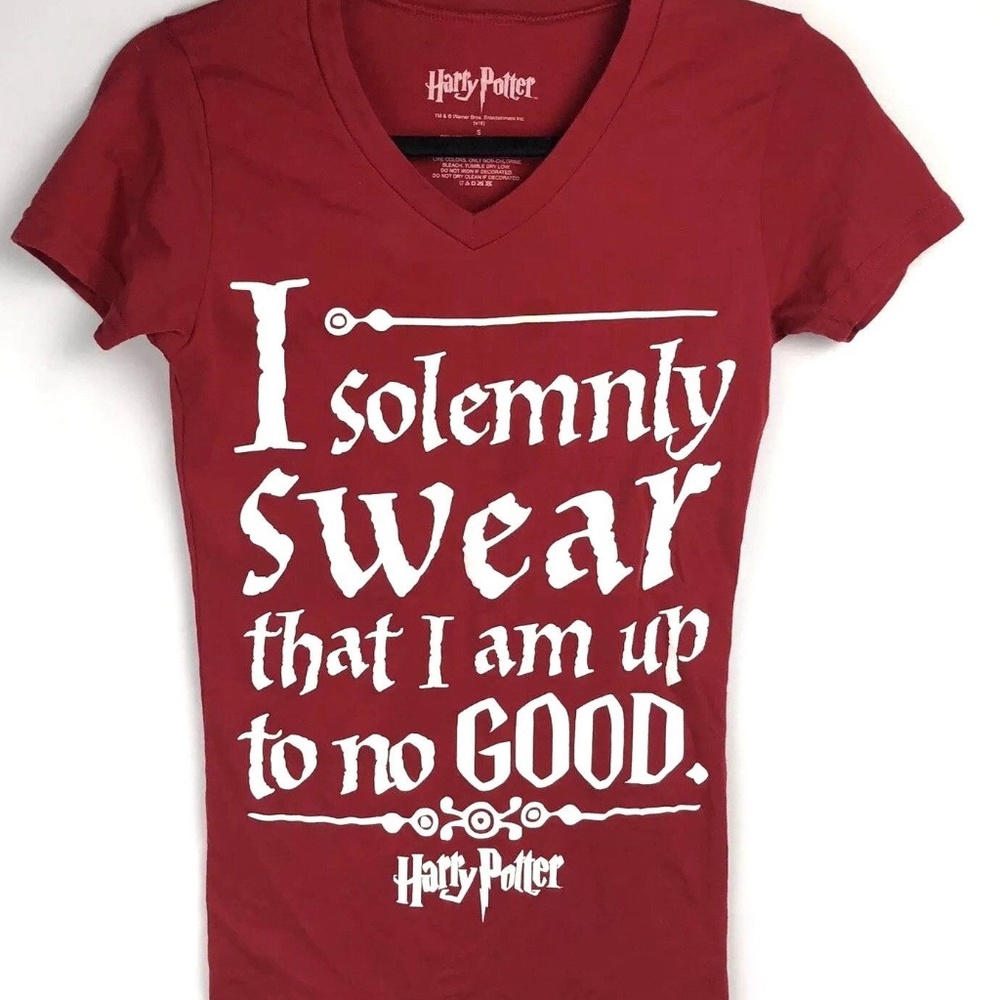 Harry Potter Red V-Neck T-Shirt I Solemnly Swear